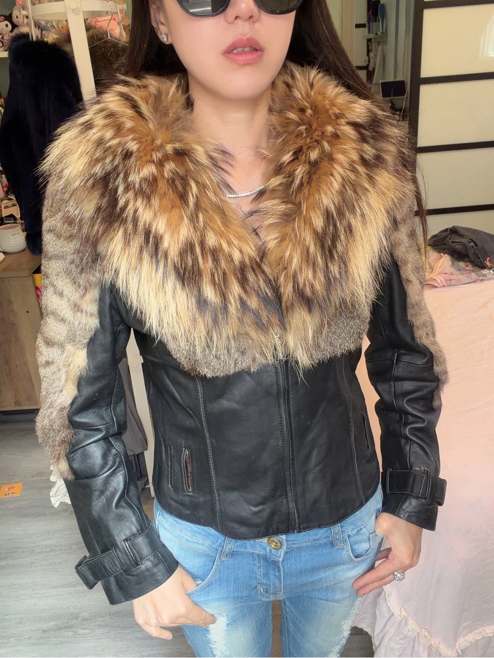 Y2K Cropped Fur Trim Fitted Leather Jacket XS/S Raccoon Rabbit Fur - Picture 8 of 8